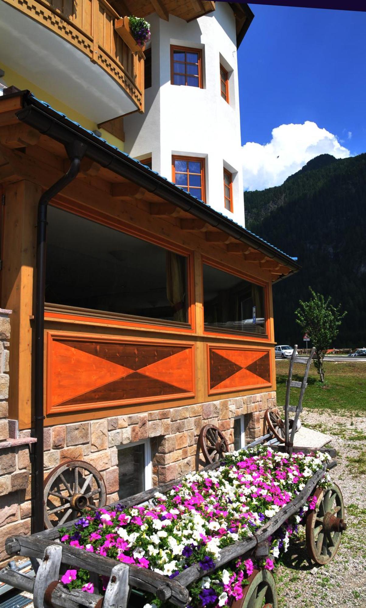 Hotel Ciamol Campitello di Fassa Εξωτερικό φωτογραφία