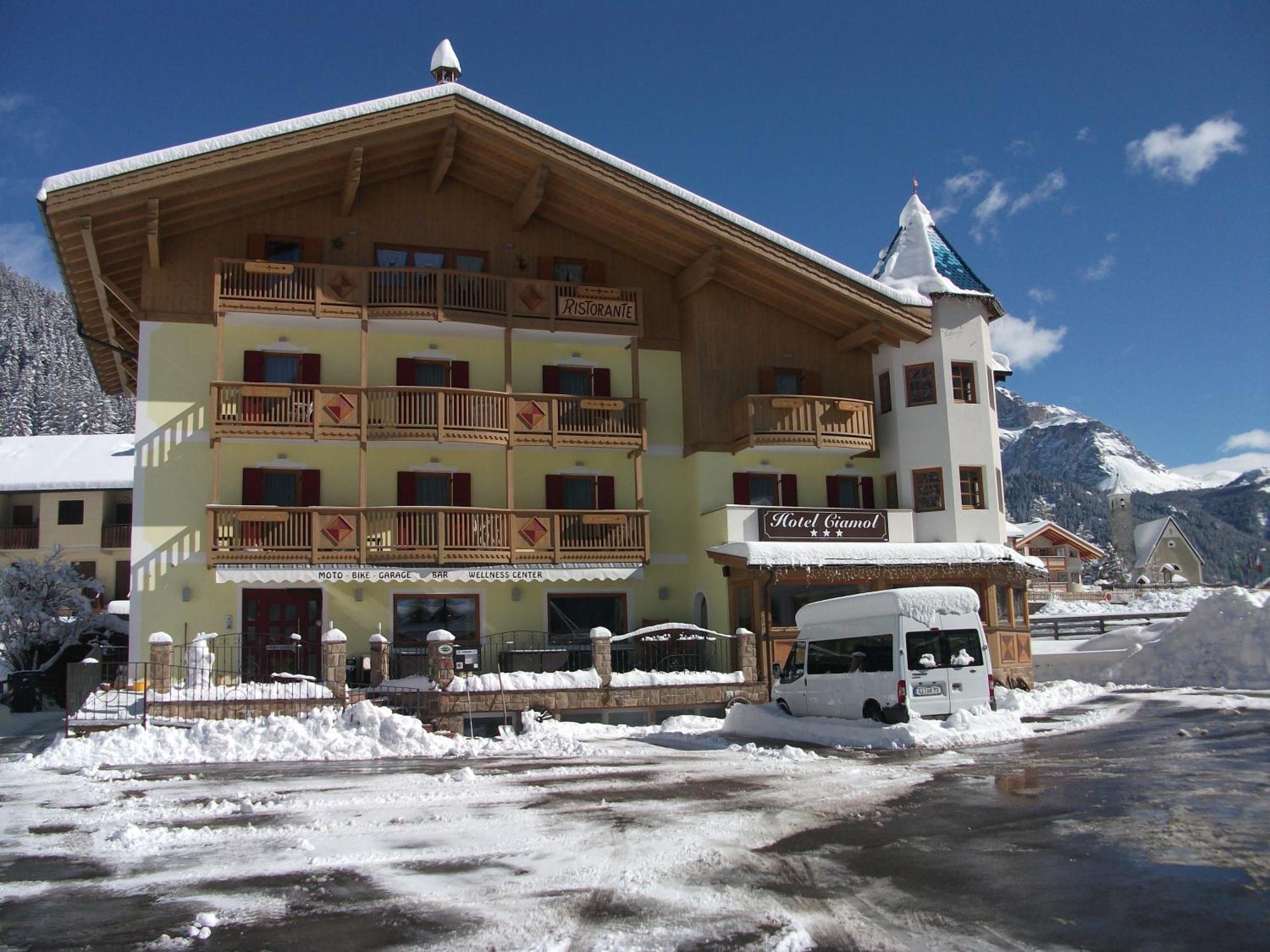 Hotel Ciamol Campitello di Fassa Εξωτερικό φωτογραφία