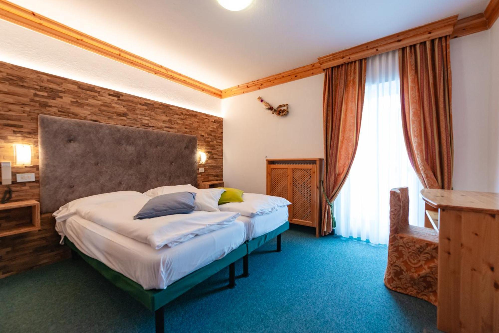 Hotel Ciamol Campitello di Fassa Εξωτερικό φωτογραφία